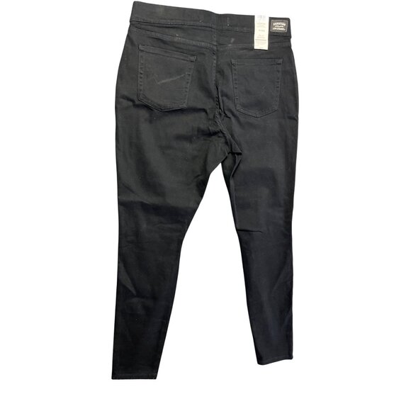 Levis Womens Signature Simply Stretch Pull-On Super Skinny Jeans Size 18 W34 Bla - Picture 7 of 7